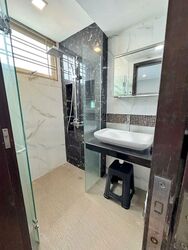 Hougang Avenue 2 (D19), Terrace #479879181